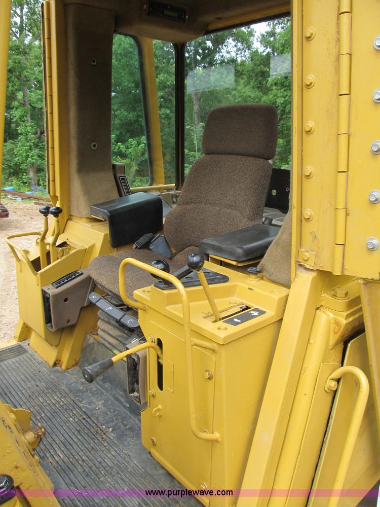 image for item B2721 1994 Caterpillar 953B track loader