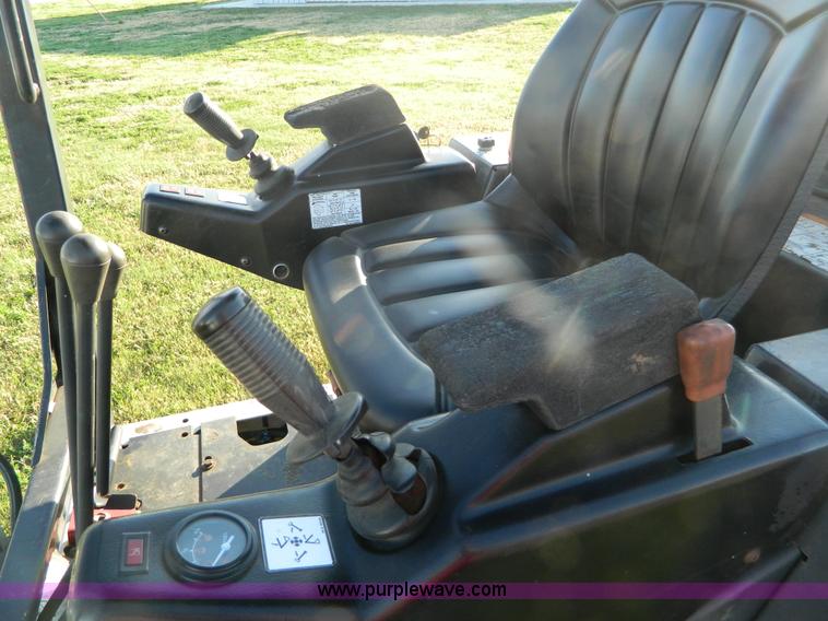 image for item B3711 Bobcat X320 mini excavator