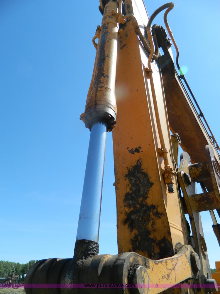 image for item B3735 1993 Hyundai 320LC excavator