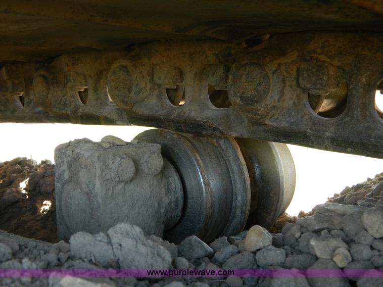 image for item B3735 1993 Hyundai 320LC excavator