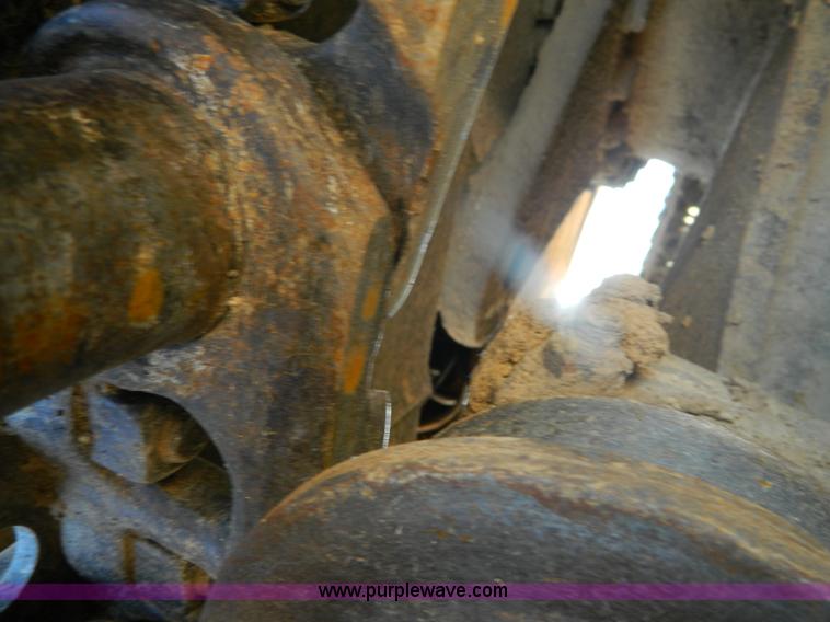 image for item B3735 1993 Hyundai 320LC excavator