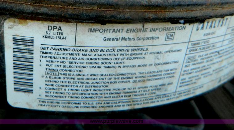 image for item B3743 1989 Chevrolet 2500 pickup truck