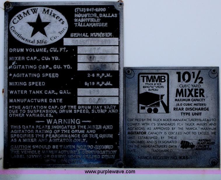 image for item B6765 2000 Western Star 4964FX concrete mixer truck