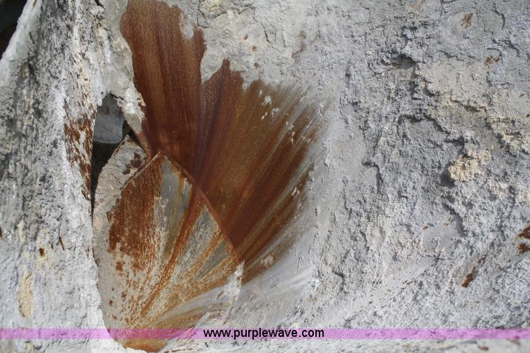 image for item B6767 1999 Western Star 4964FX concrete mixer truck