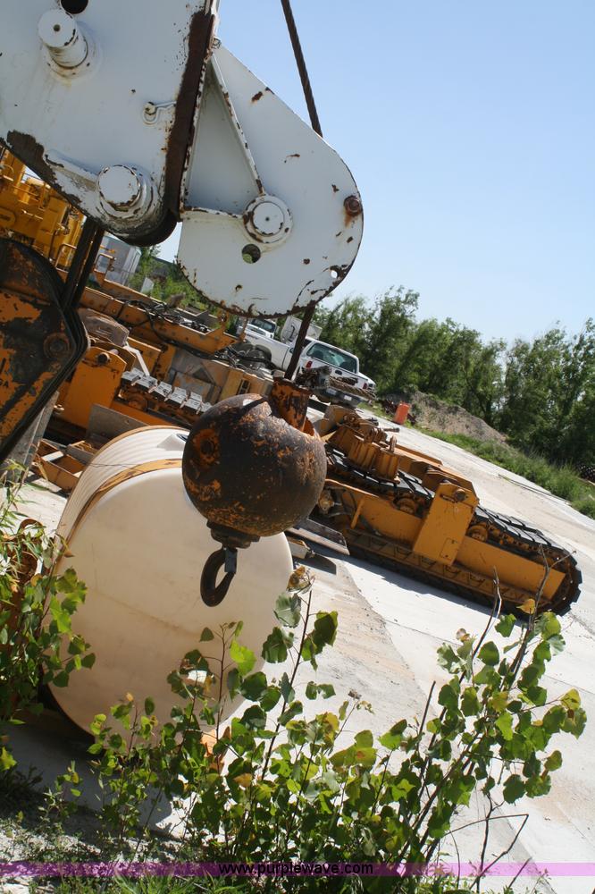 image for item B6783 Drott 1800CC crane