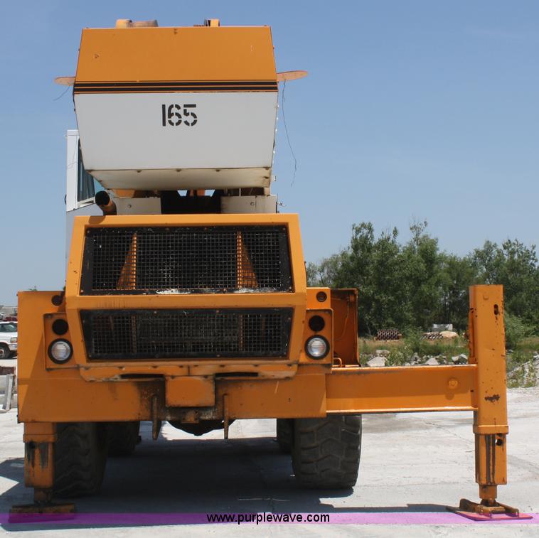 image for item B6783 Drott 1800CC crane