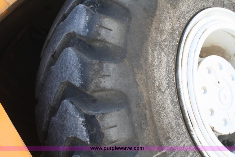 image for item B6783 Drott 1800CC crane