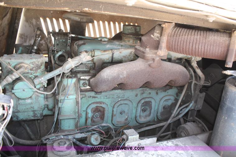 image for item B6783 Drott 1800CC crane