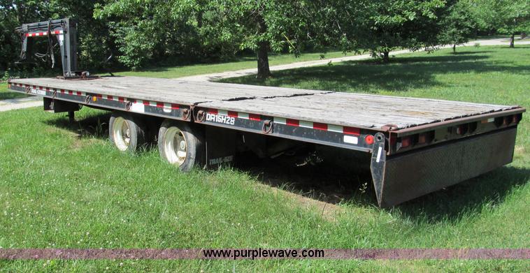 image for item C2193 1995 Trail-Eze 28' gooseneck trailer with hydraulic dovetail