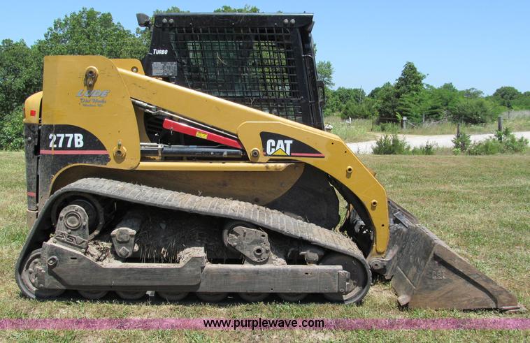 image for item C2203 2007 Caterpillar 227B track skid steer