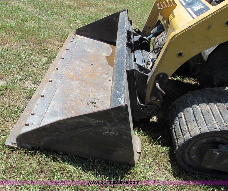 image for item C2203 2007 Caterpillar 227B track skid steer