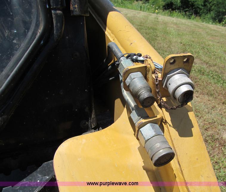 image for item C2203 2007 Caterpillar 227B track skid steer