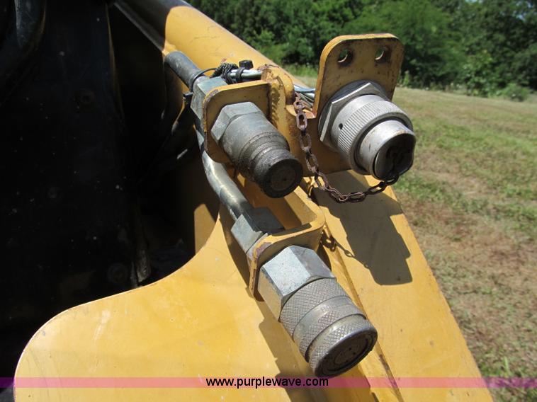image for item C2203 2007 Caterpillar 227B track skid steer