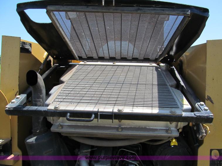 image for item C2203 2007 Caterpillar 227B track skid steer