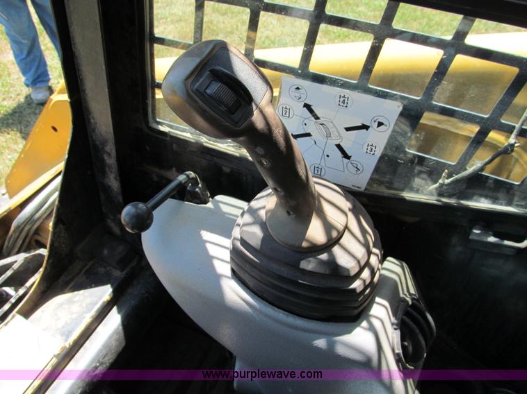 image for item C2203 2007 Caterpillar 227B track skid steer