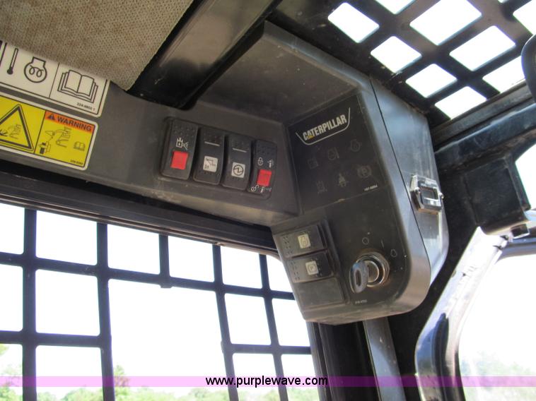 image for item C2203 2007 Caterpillar 227B track skid steer