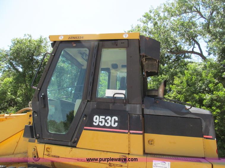 image for item C2209 2002 Caterpillar 953C track loader