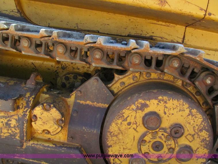 image for item C2209 2002 Caterpillar 953C track loader