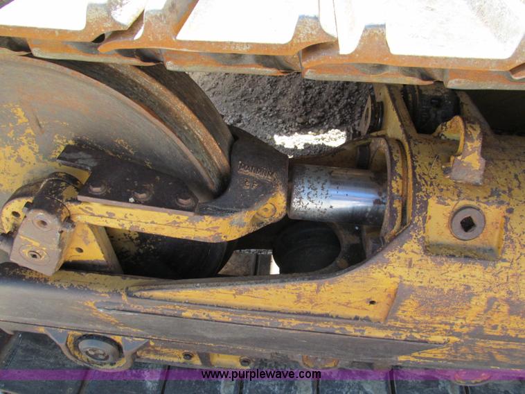 image for item C2209 2002 Caterpillar 953C track loader