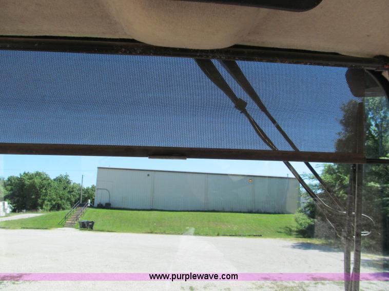 image for item C2209 2002 Caterpillar 953C track loader