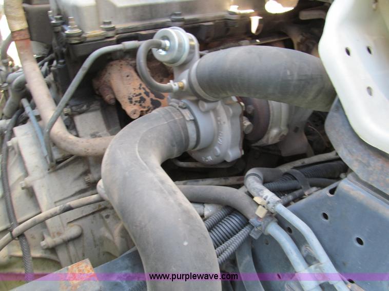 image for item C2212 2000 Isuzu vacuum truck with sweeper