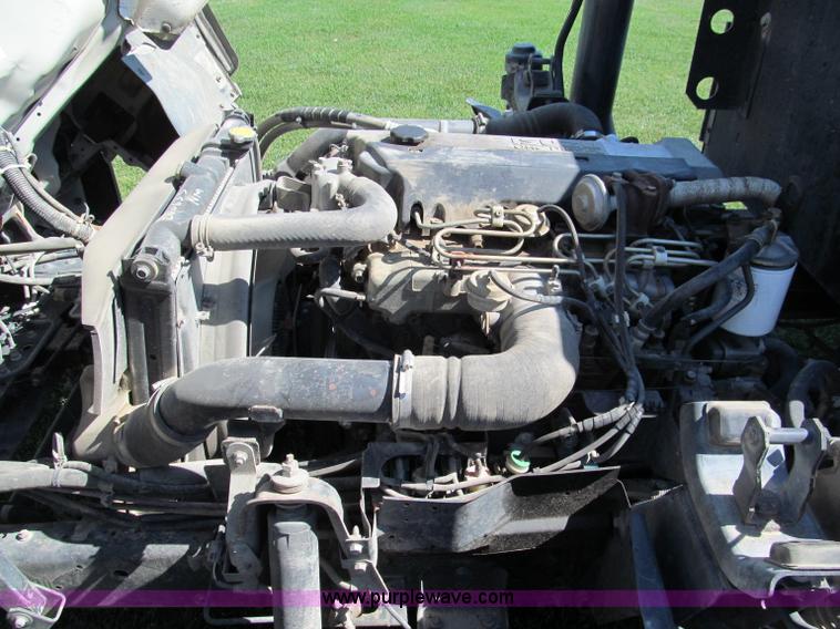 image for item C2212 2000 Isuzu vacuum truck with sweeper