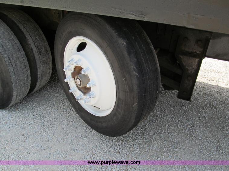 image for item C2220 1987 Ford L8000 concrete panel crane truck