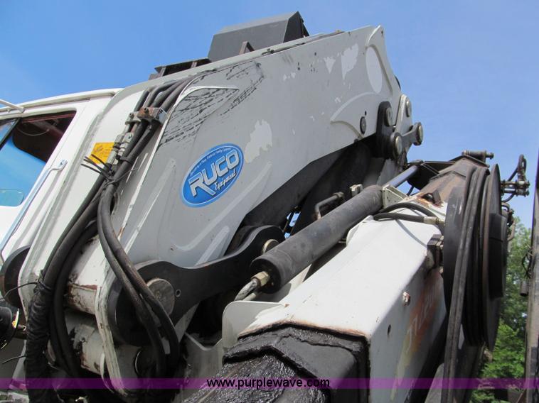 image for item C2220 1987 Ford L8000 concrete panel crane truck