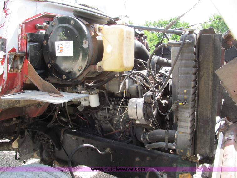 image for item C2220 1987 Ford L8000 concrete panel crane truck