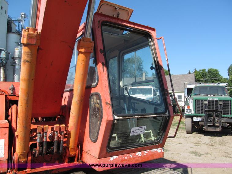 image for item C2221 Koehring 6612 excavator