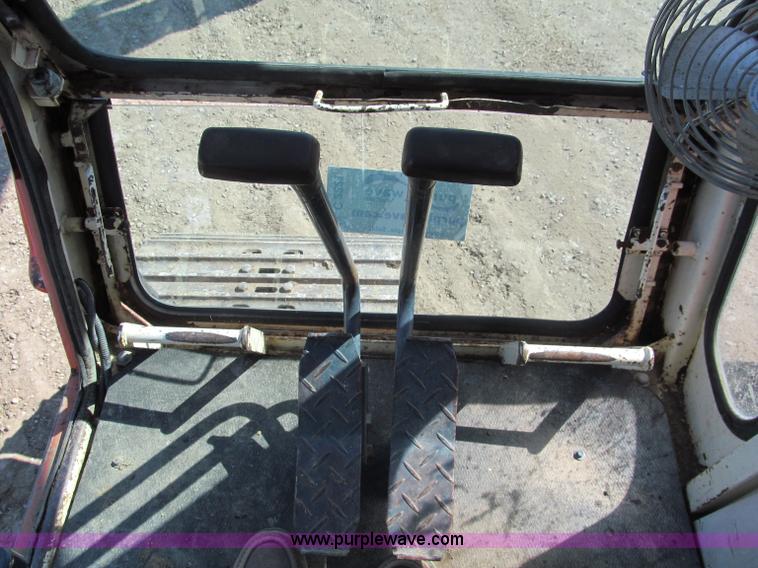 image for item C2221 Koehring 6612 excavator