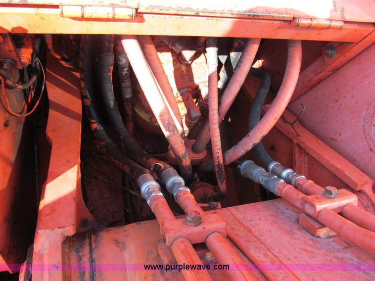 image for item C2221 Koehring 6612 excavator