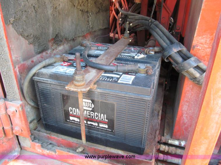 image for item C2221 Koehring 6612 excavator