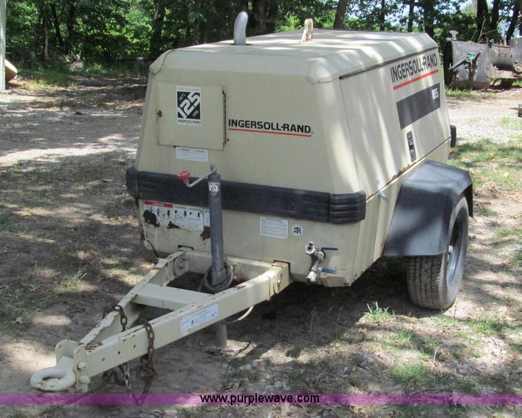image for item C2244 1997 Ingersoll Rand 185 air compressor