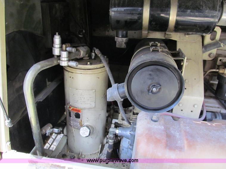 image for item C2244 1997 Ingersoll Rand 185 air compressor