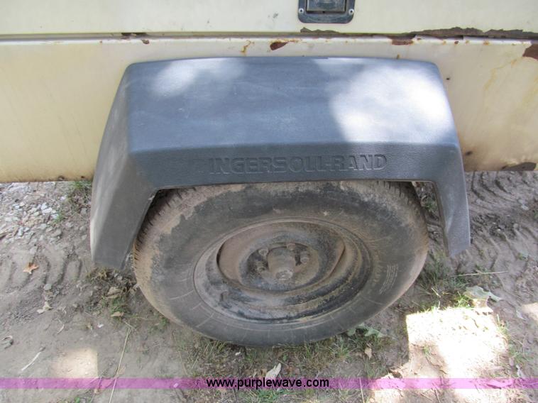 image for item C2244 1997 Ingersoll Rand 185 air compressor