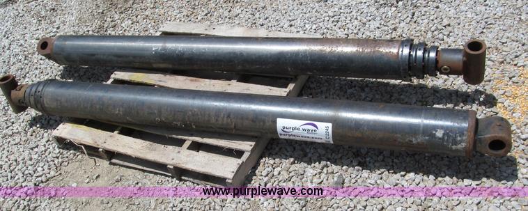 image for item C2245 (2) three stage hydraulic lift cylinders