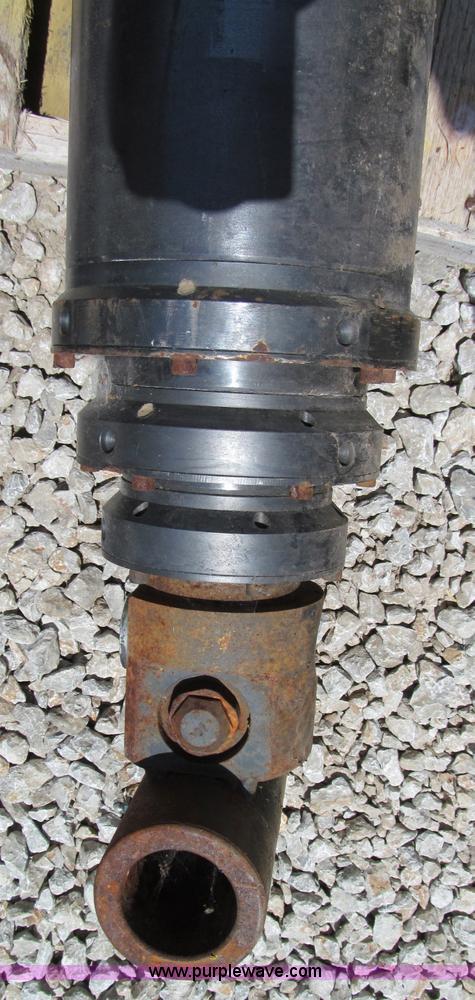 image for item C2245 (2) three stage hydraulic lift cylinders