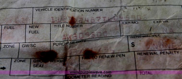 image for item C2517 1996 Eager Beaver 50GSL 48.5' detachable lowboy trailer