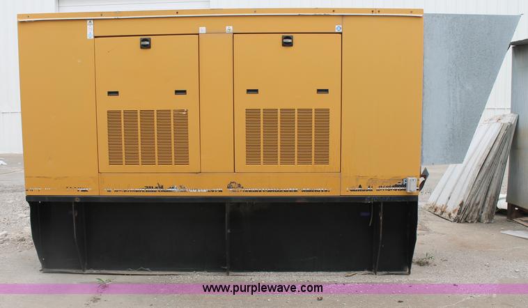 image for item C2518 1999 Caterpillar Olympian D230P1 generator