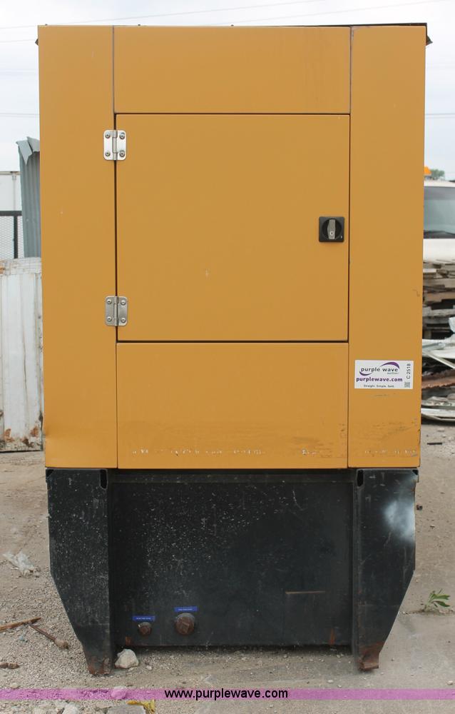 image for item C2518 1999 Caterpillar Olympian D230P1 generator