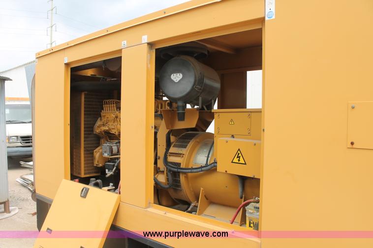 image for item C2518 1999 Caterpillar Olympian D230P1 generator