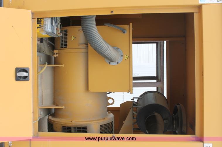 image for item C2518 1999 Caterpillar Olympian D230P1 generator