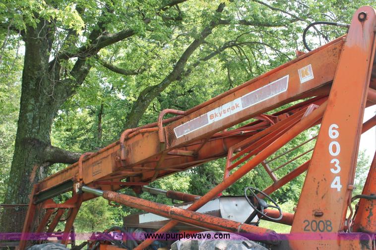 image for item C2530 SkyTrak 6034 telehandler