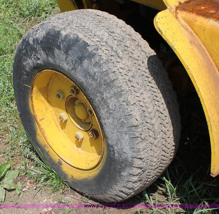 image for item C2531 Baker-york VT5024 forklift