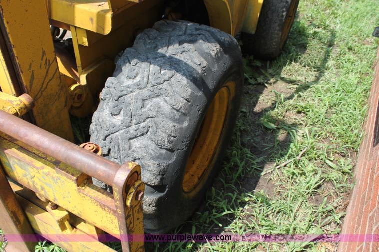 image for item C2531 Baker-york VT5024 forklift