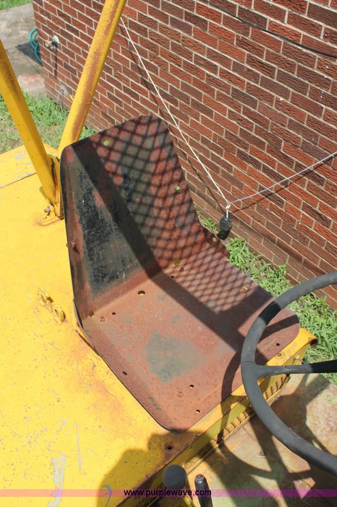 image for item C2531 Baker-york VT5024 forklift