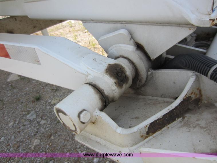 image for item C5395 2008 CPS 32' end dump trailer