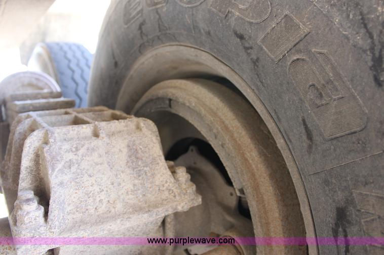 image for item D5086 1993 Load King 20' tandem axle dump trailer