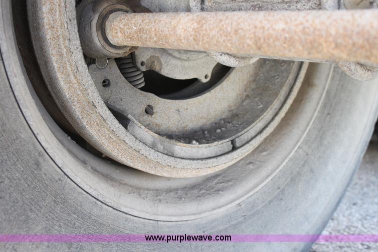 image for item D5086 1993 Load King 20' tandem axle dump trailer